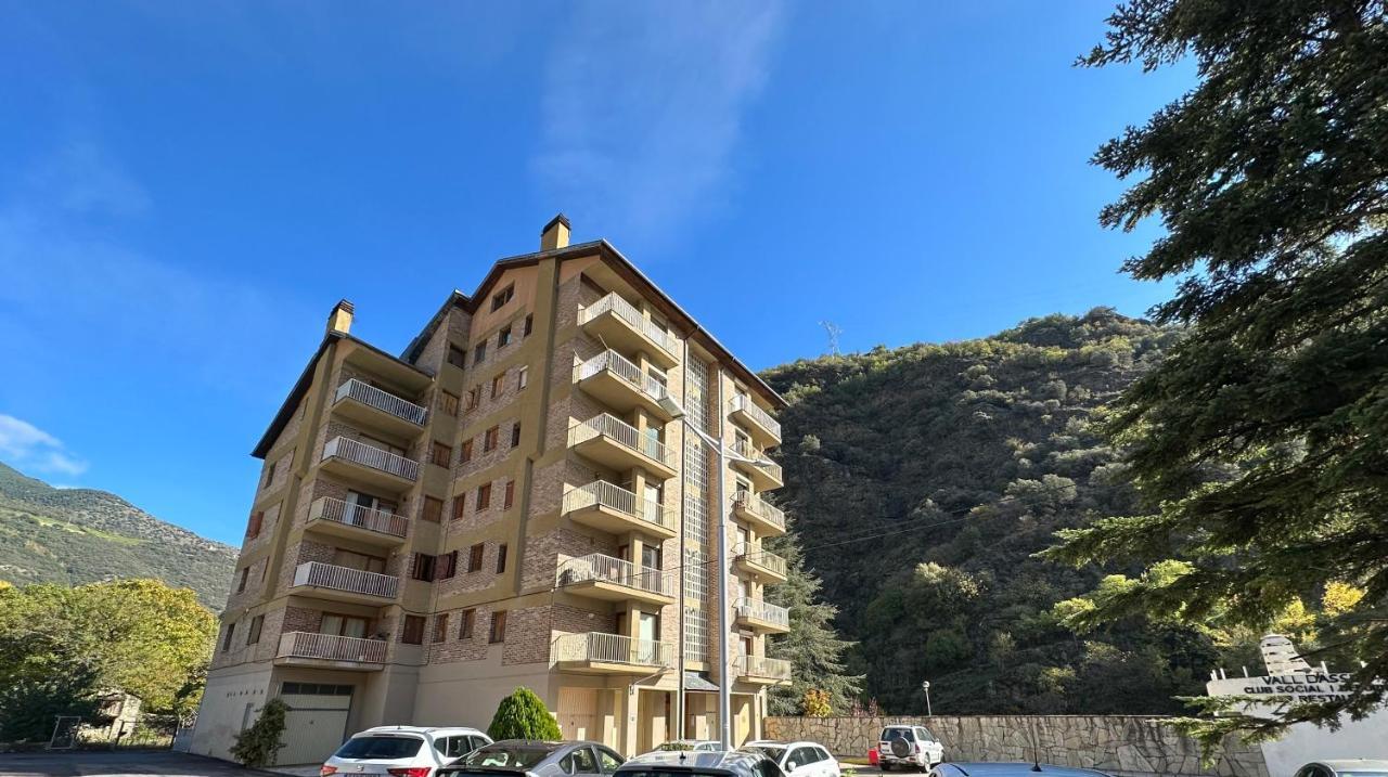 Apartament Rialp Amb Vistes Al Riu Noguera Pallaresa 外观 照片