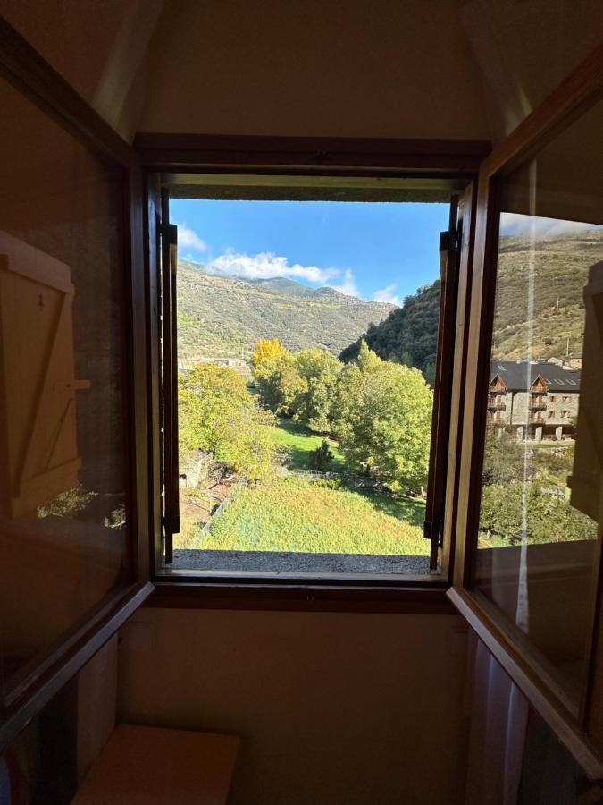 Apartament Rialp Amb Vistes Al Riu Noguera Pallaresa 外观 照片