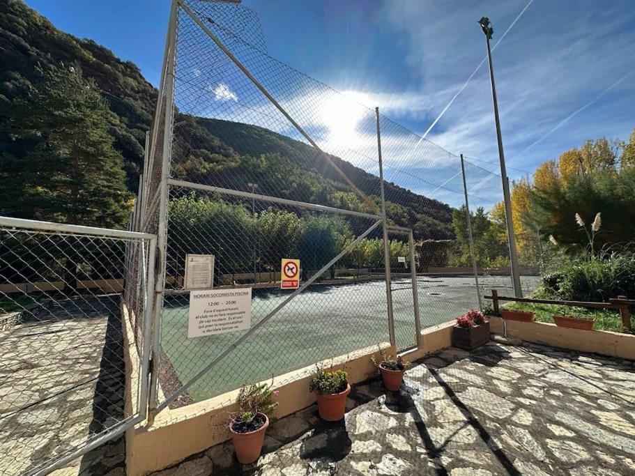 Apartament Rialp Amb Vistes Al Riu Noguera Pallaresa 外观 照片